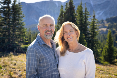 Olson Family | Outdoor Family Photos in the Mountains | Laramie Wyoming Family Portrait Photographyer | Seneca Creek Studios