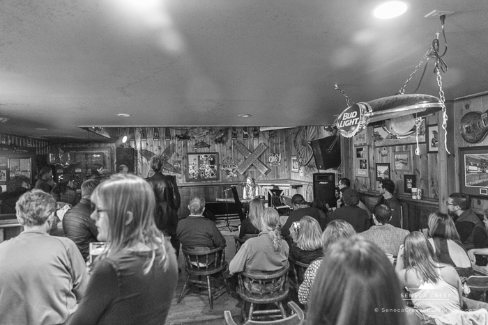 SenecaCreekPhotography_160212-SCP13915-22 Black and White