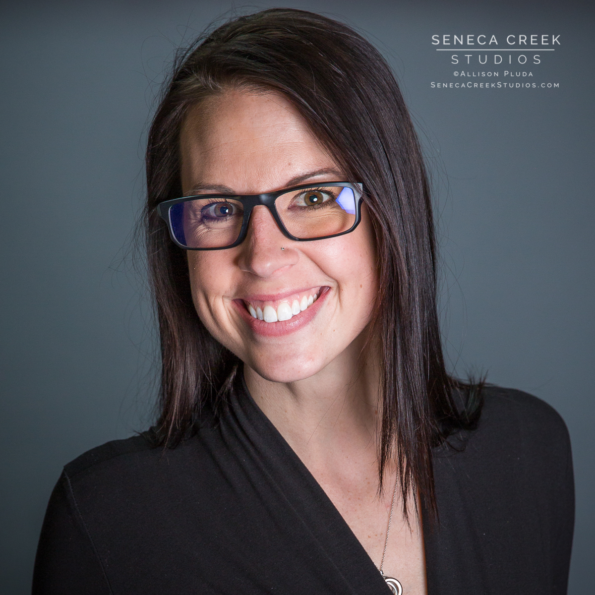 SenecaCreekStudios.com by Allison Pluda | Personal Branding Session and Headshot Portrait with Beth Young Jones in the Studio